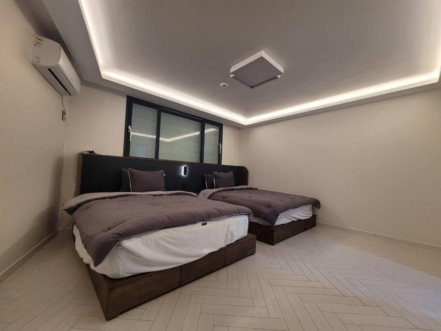 Hôtel House Of Gallery In Anjirang à Daegu Extérieur photo
